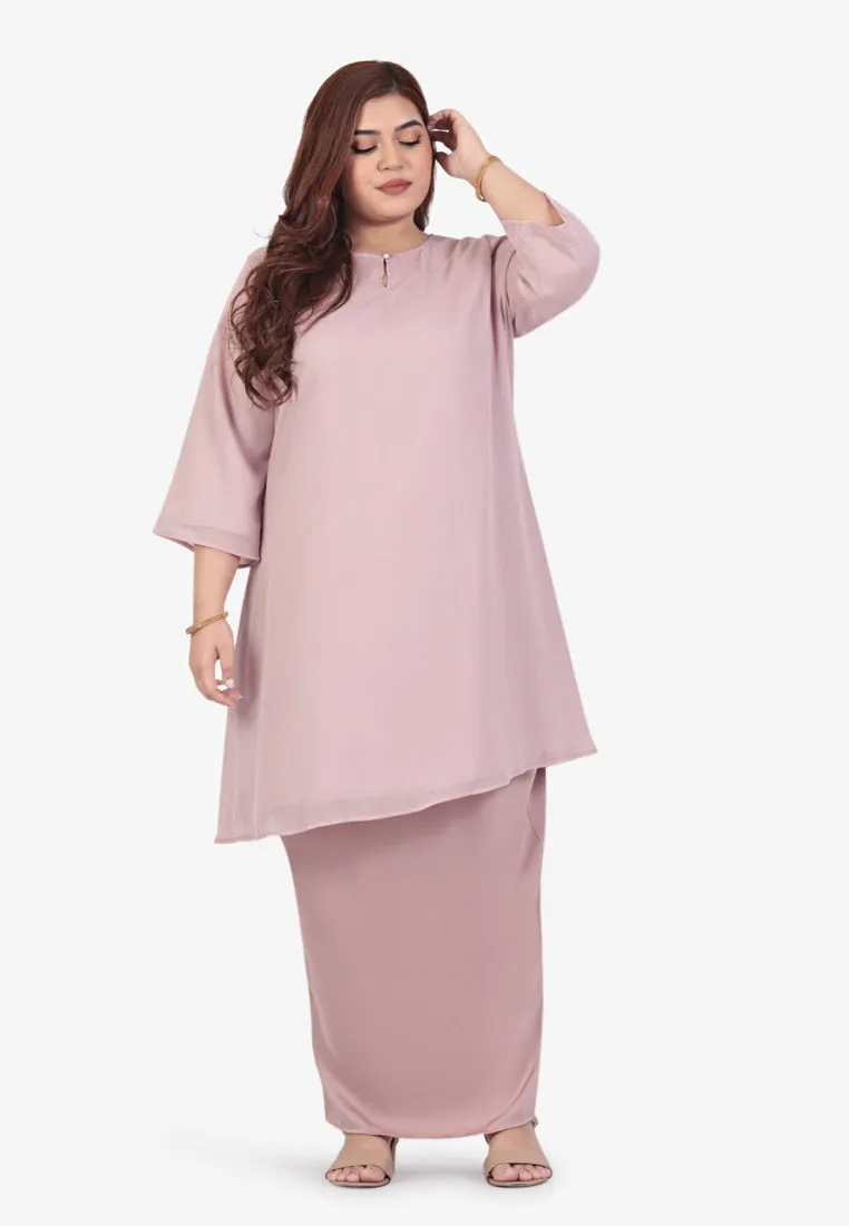 Amina Raya 3/4 Sleeve Glitter Kurung Set - Light Pink