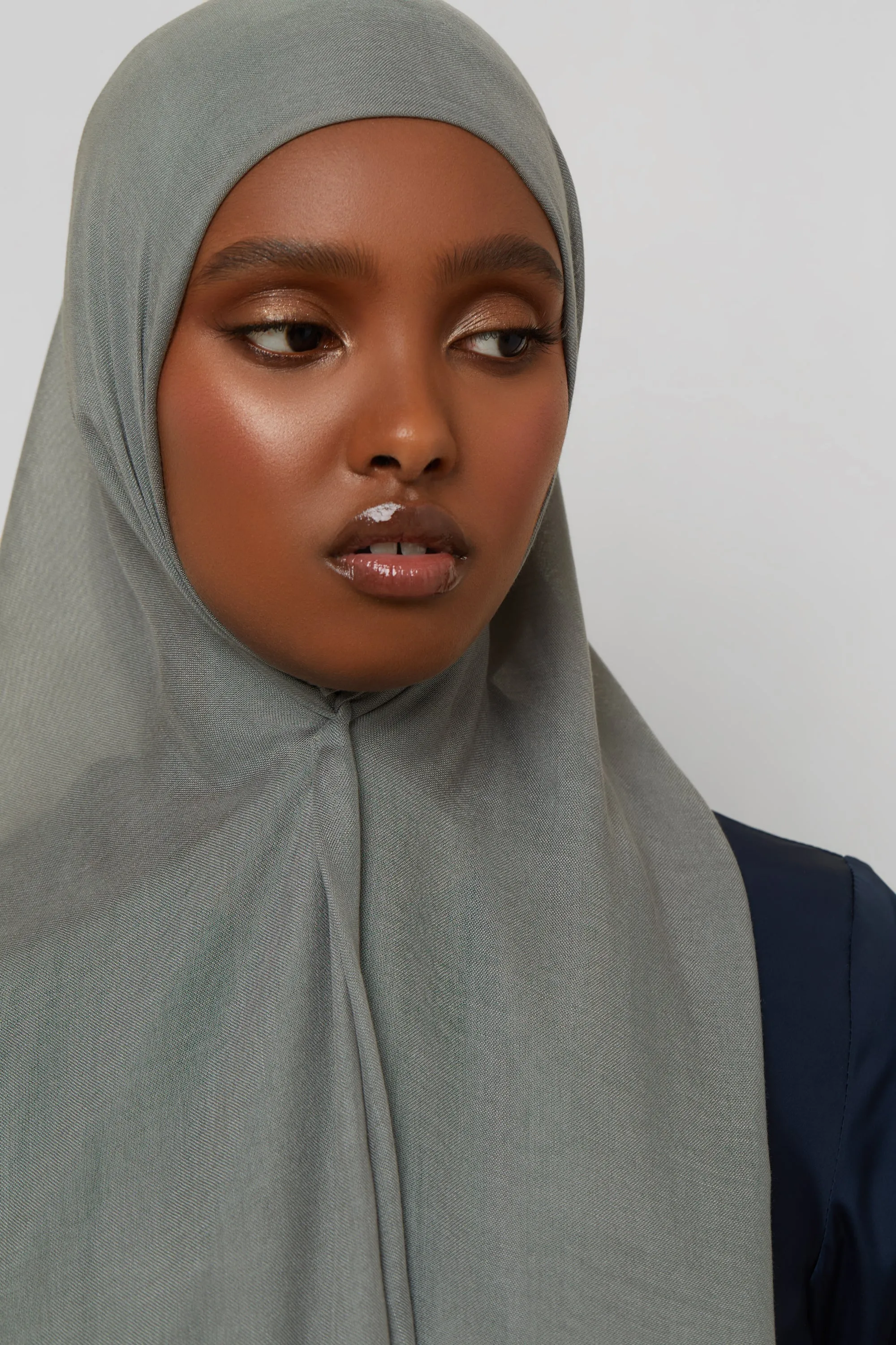 Bamboo Woven Hijab - Sedona Sage