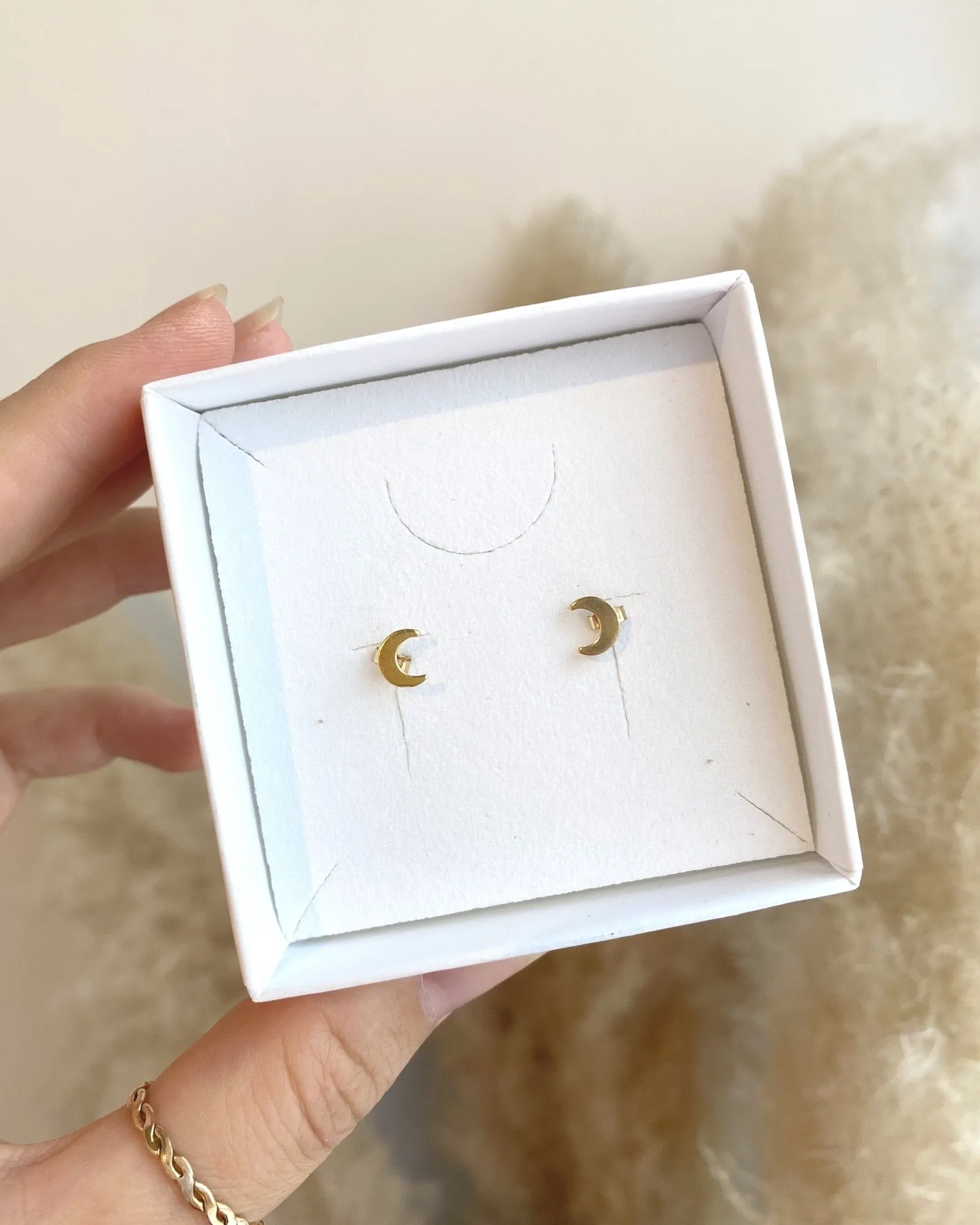 Crescent stud Earrings