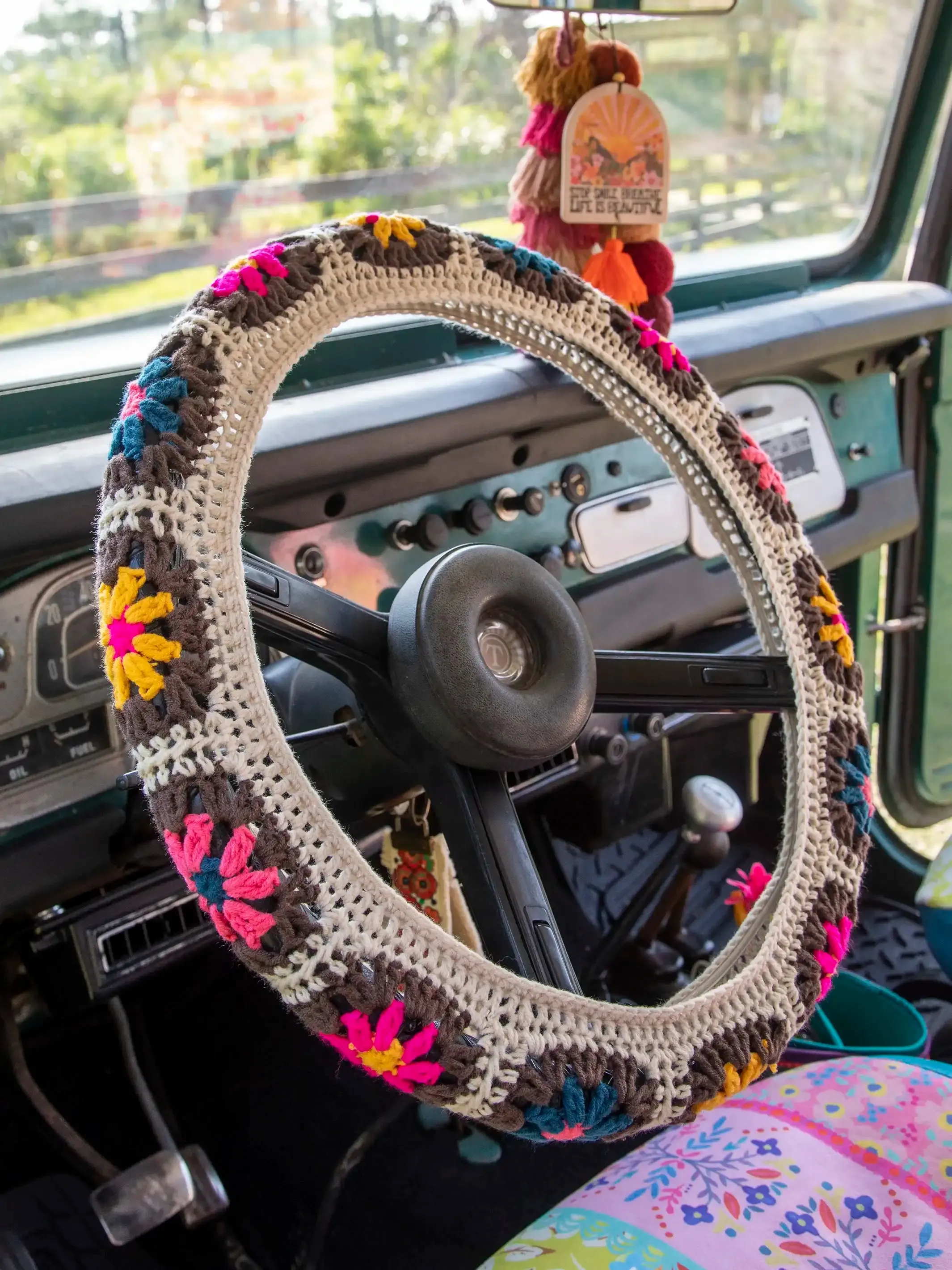 Crochet Steering Wheel Cover, 15" - Cream