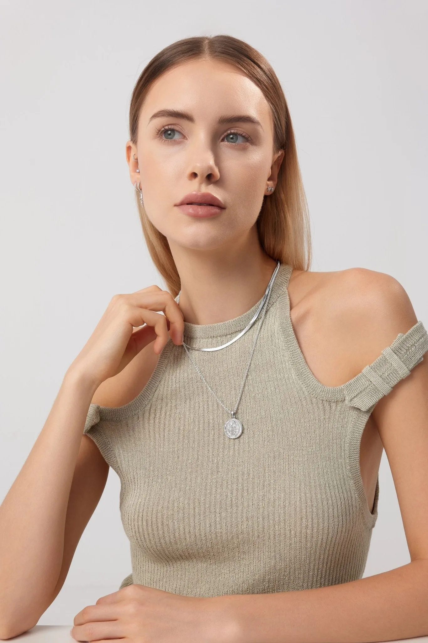 Gwendolyn Herringbone Necklace