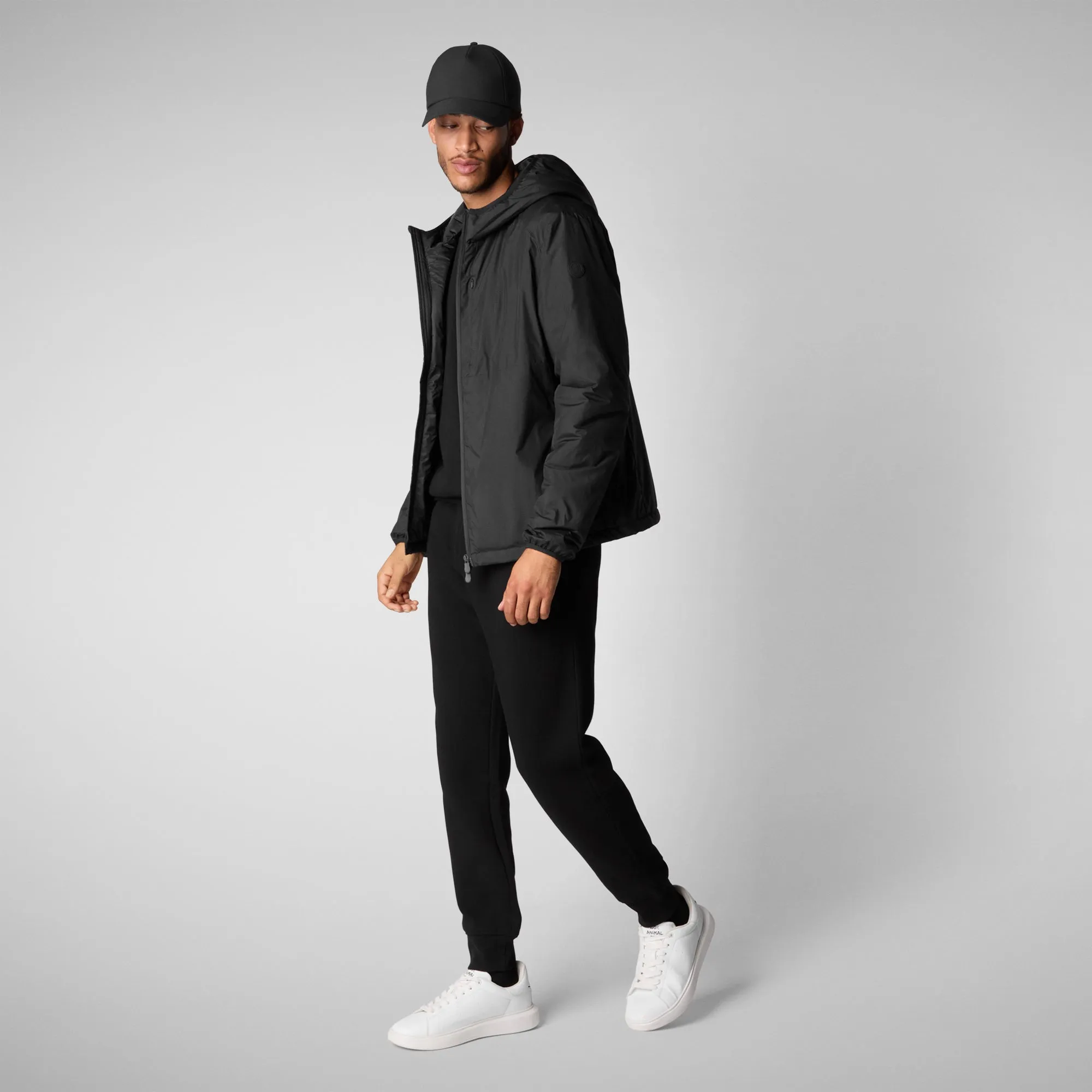 Man's basic jogger Favolus in black