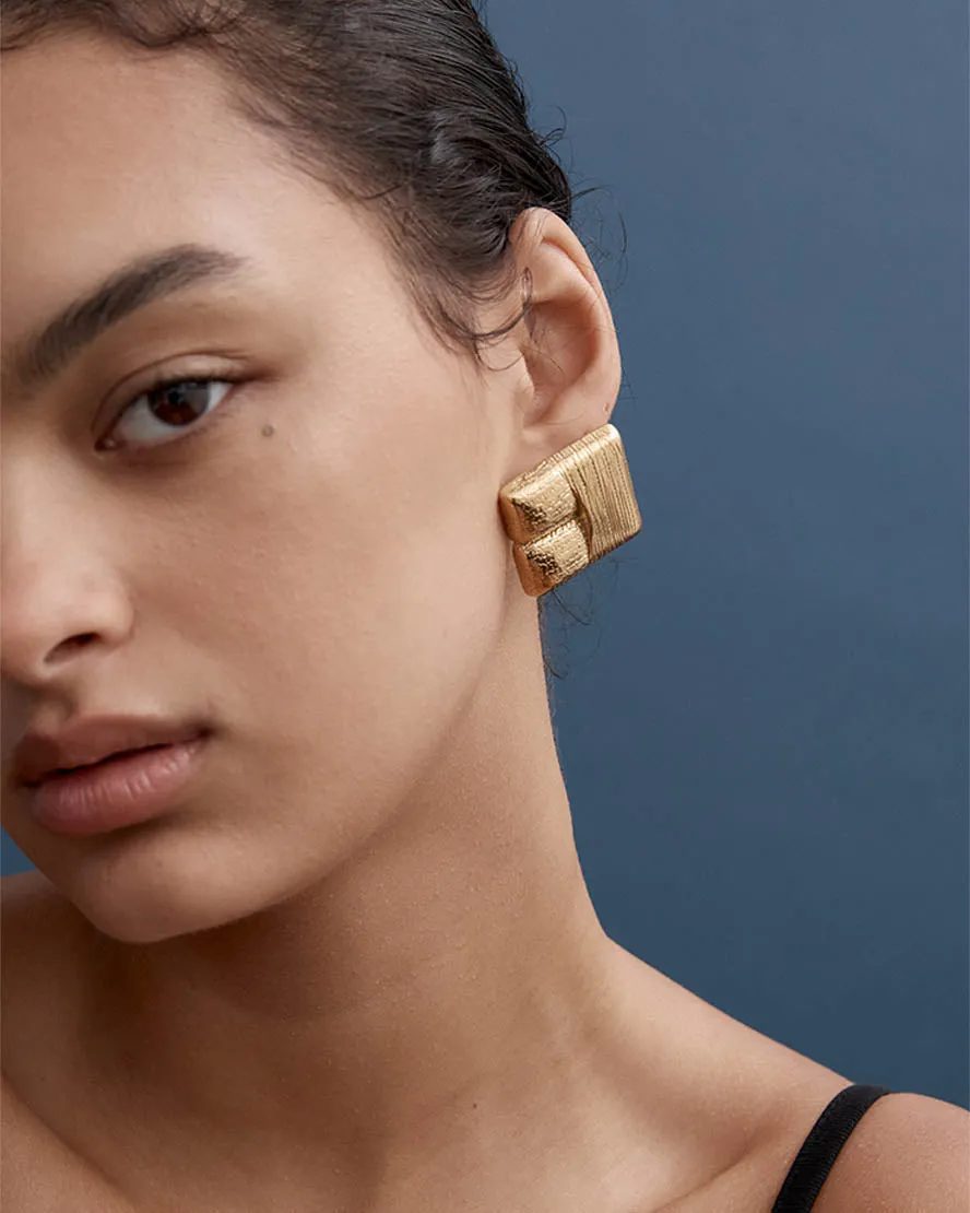 Nevaeh Earrings in Gold